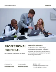 Dark Green Yellow Simple Professional Proposal - Seite 1