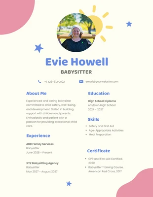 Free  Template: Curriculum Vitae Niñera Color Pastel