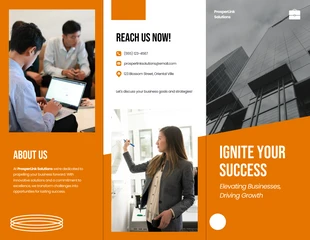 Free  Template: Folheto Triplo de Vendas Empresariais Simple Orange